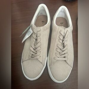 Brand new H&M men’s shoes size 45